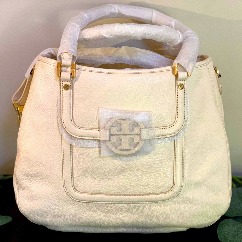 Amanda Classic Handle Hobo